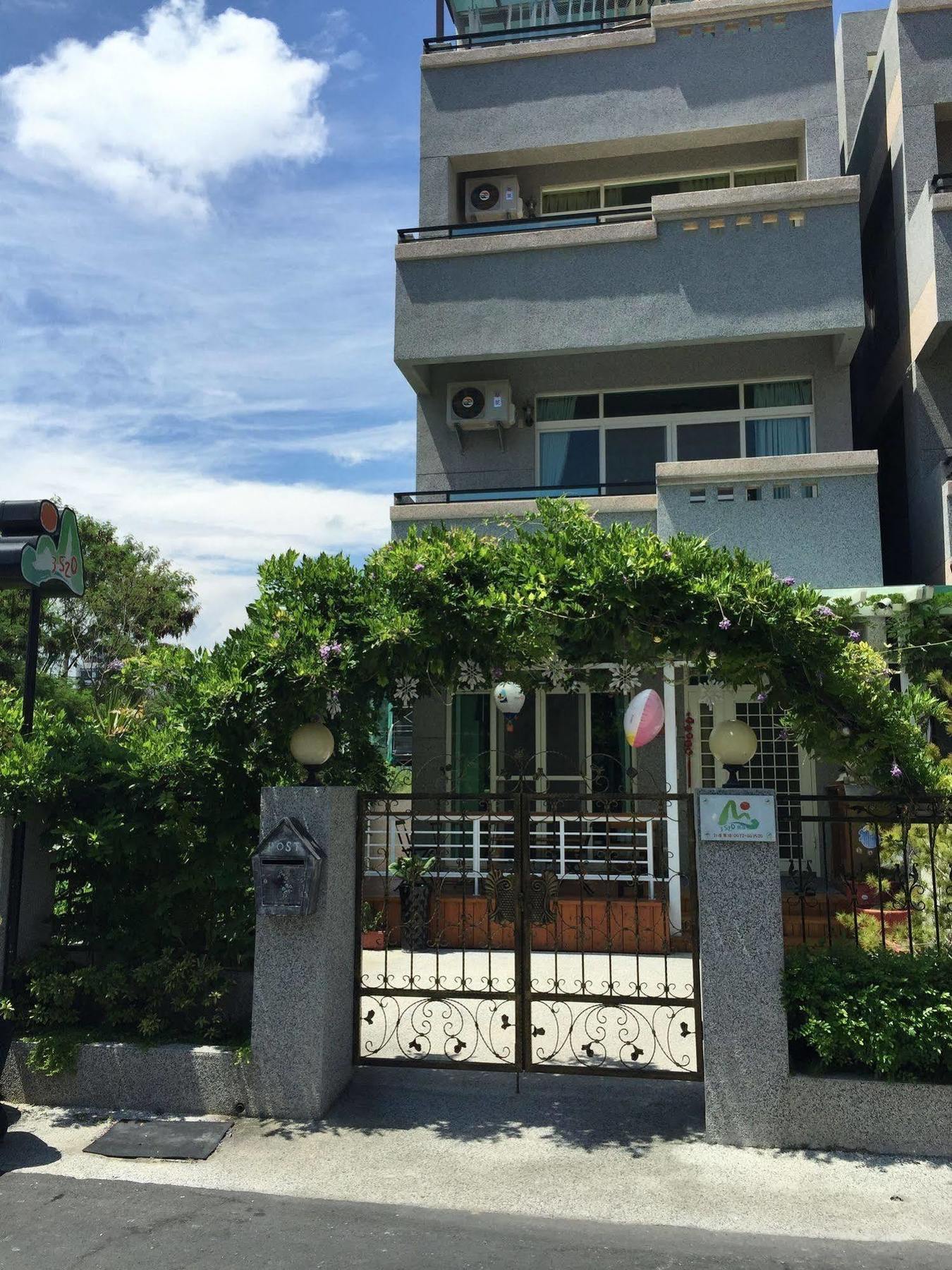 3520 Homestay Taitung Экстерьер фото